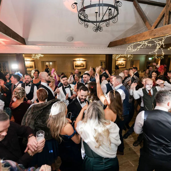DJ Services Cork, Ireland - Ian Hendrick Band